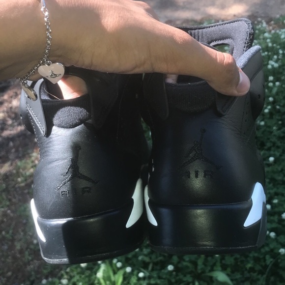 *Sold* Jordan Retro 6 Black Cat 2016 Men’s - Picture 2 of 4